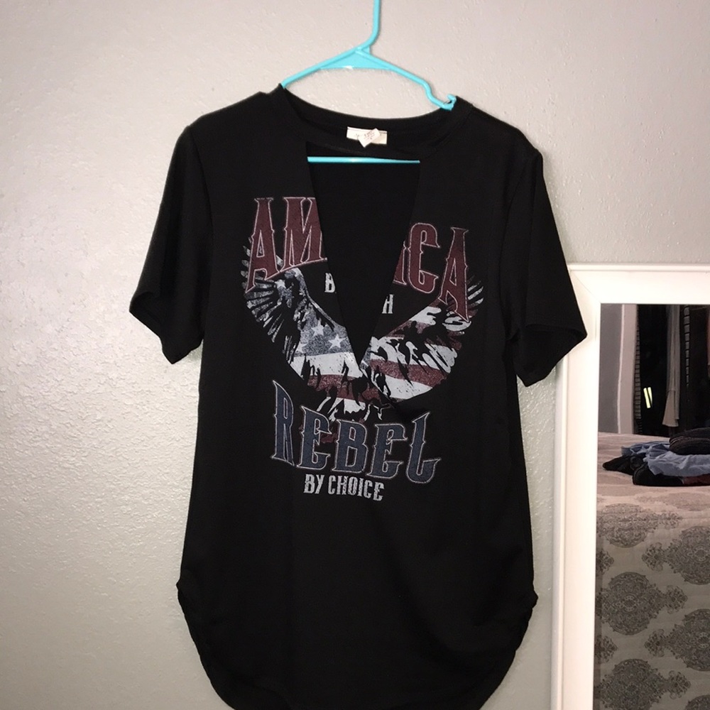 Black band tee